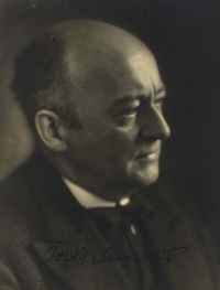 1. Avenarius Johannes Maximilian [Johma], 1935 - fot. archiwum Muzeum Miejskie Dom Gerharta Hauptmana w Jeleniej Górze