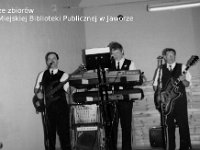 199x-14  Maj 2005     Zespół Trapez  Od lewej: Sylwester Staszak (gitara basowa), Andrzej Kleniuk (organy), Ryszard Bożek (gitara)