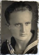 12. Witold Turkiewicz, zdjęcie legitymacyjne zrobione podczas odbywania służby wojskowej