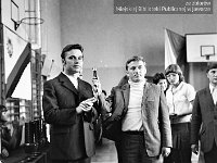 1974-01  Rok 1974  Jawor, sala gimnastyczna przy Liceum Ogólnokształcącym w Jaworze, ul. Kościuszki  Turniej skoków na trampolinie