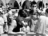 1996-23  8 czerwca 1996  Jawor, Rynek  II Półmaraton Jaworski o Puchar Burmistrza Jawora    W tle fragment zachodniej części pierzei północnej