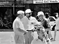 1997-38  8 czerwca 1997  Jawor, Rynek  III Półmaraton Jaworski o Puchar Burmistrza Jawora    Od lewej: Stanisław Dziak, Marek Białowąs, Stefan Mielczarek
