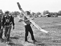 1987-122  6 czerwca 1987 r.  Stary Jawor. Łąki przy Nysie Szalonej  Zawody modeli latających