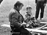 1987-142  6 czerwca 1987 r.  Stary Jawor. Łąki przy Nysie Szalonej  Zawody modeli latających
