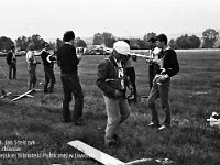 1987-43  6 czerwca 1987 r.  Stary Jawor. Łąki przy Nysie Szalonej  Zawody modeli latających