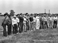 1987-75  6 czerwca 1987 r.  Stary Jawor. Łąki przy Nysie Szalonej  Zawody modeli latających