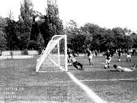 1977-01  28 sierpnia 1977  Jawor, ul. Parkowa 8, stadion miejski  Mecz ligowy Kuźnia Jawor, Górnik Złotoryja    Wynik meczu 3:1 dla Ku?ni Jawor. Bramki dla jaworzan strzelili Janusz Rybicki, Zbigniew Lechowicz, Zygmunt Gołębiowski.