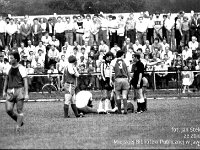 1981-03  1981  Jawor, Parkowa 8, stadion miejski  Mecz  Kuźni Jawor z Zagłebiem Wałbrzych    Pucharowy( Puchar Polski) mecz Kuźnia Jawor Zagłębie Wałbrzych. Zawodnicy Kuźni w ciemnych spodenkach