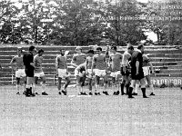 1983-05  1983  Lubin, stadion górniczy  IV liga mecz Zagłębie II Lubin, Kuźnia Jawor       Mecz wygrany dla Kuźni Jawor. Wynik 4:1  Zawodnicy Kuźni od lewej Janusz Rybicki, Zbigniew Biela, Martek Nieć, Andrzej Ignatiuk, Henryk Dulik schylony Sławomir Bliskowski, Krzysztof Ziemba, Michał Lenkiewicz, Henryk Kasprzak, Zygfryd Borkowski-kapitan drużyny.
