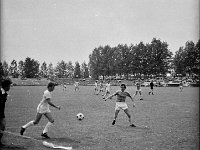 1983-34  1983  Lubin, stadion górniczy  IV liga mecz Zagłębie II Lubin, Kuźnia Jawor       Mecz wygrany dla Kuźni Jawor. Wynik 4:1.   Na pierwszym planie Zygfryd Borkowski, Henryk Dulik