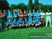 Z-27  1993  Jawor  Zawonicy Kużni Jawor (III) liga      Od lewej stoją kierownik klubu Paweł Janeczko, Hubert Lukasik,Michał Lizak, Marek Przerywacz, Ireneusz Skulski,Wojtek Zbróg, Henryk Kasprzak, Aleksander Sykała, Aleksander Olanin, Sławomir Pyznar, Sebastain Sudelski, Jarosław Siotko, Marek Rajnert, trener Mieczysław Bieniusiewiz, lekarz Mirosław Gibek  W dolnym rzędzie od lewej Aleksander Ilicz, Norbert Olanin, Mark Nieć, Hubert Grudziński, Krzysztof Ziemba, Słamor Brzyk