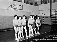 1991-02  1991  Jawor, Plac Bankowy 1. Szkoła Podstawowa nr 2, sala gimnastyczna  Miedzyszkolny Klub Sportowy Victoria