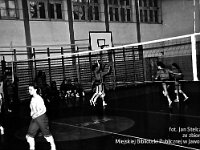 1991-11  1991  Jawor, Plac Bankowy 1. Szkoła Podstawowa nr 2, sala gimnastyczna  Miedzyszkolny Klub Sportowy Victoria