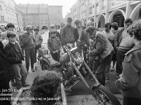 1989-79  1989   Jawor, Rynek  Zlot motocykli