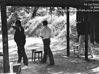 1993-12  10  lipca 1993 r.  Grzegorzów. Strzelnica LOK  Zawody      Zawody strzeleckie zorganizowane przez Komendę Rejonową Policji w Jaworze.  Zawody w strzelaniu z pistoletu wz 33, startowały drużyny składające się z pracowników instytucji i zakładów jaworskich.