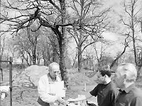 1996-04  27 kwietnia 1996 r.  Grzegorzów. Strzelnica  Ligii Obrony Kraju  Miejskie Zawody Strzeleckie o Puchar Starosty Jaworskiego