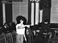 1976-02  1976 r  Jawor, Teatr Miejski  Dziecięcy i Młodzieżowy Zespół Taneczny, instruktor Maryla Skiślewicz.    Próba zespołu tanecznego