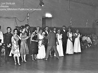 198-11  1984 r.  Jawor, ulica Piastowska 2. Klub Relaks  IV Turniej Tańca Towarzyskiego