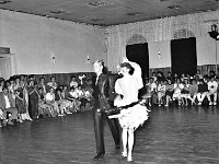 1986-34  1986  Jawor, ulica Piastowska 2. Klub Relaks  Turniej Tańca Towarzyskiego    Roman Charczyński, Małgorzata Charczyńska (Zygadło)