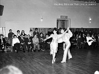 1986-28  12 lutego1986 r.  Jawor, ulica Piastowska 2. Klub Relaks  Turniej Tańca Towarzyskiego o Puchar Wyzwolenia. Turniej zorganizowano w ramach Dni Jawora.    Iwona Szymańska-Pavlović i Arkadiusz Pavlović - Mistrzowie Polski