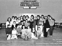 1987-119  05-06 marca 1987 r.  Jawor, ul. Moniuszki 4  Szkoła Podstawowa nr 1 ( dawniej Szkoła Podsatwowa nr 7)    II Dru?ynowy Dzieci?cy Turniej Ta?ca Towarzyskiego  z prawej we fraku Zbigniew Zasada, obok Bogumi?a Szczepanek-Zasada, Klaudia Gierczyk