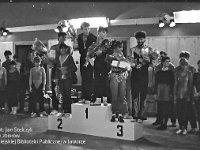 1987-41  26 września 1987   Jawor, ul. Parkowa 5. Klub Technika ZK i MR  II Mistrzostwa Polski w Rock' Rollu, Jawor 87    Na podium : pierwsze miejsce : Alojzy Nowak i Małgorzata Piłacik-Nowak (Kraków)  drugie miejsce : Ireneusz Zubel i Ewa Junga (Kraków)  trzecie miejsce : Andrze Gliwa i Beata Grabowska (Jelenia Góra)