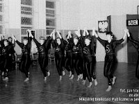 1989-17  1988 r.  Jawor, Chrobrego 26 A, Hala Sportowa Towarzytwa Krzewienia Kultury Fizycznej Jaworzanie  Dzień Edukacji Narodowej    Pokazy tańca