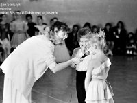 1989-17  1989 r.  Jawor, Chrobrego 26 A, Hala Sportowa  Turniej Tańca Towarzyskiego    Turniej tanca towarzyskiego dla mlodziezy.