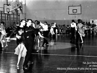 1993-38  29-30 maja 1993 r.  Jawor, Plac Bankowy 1, Szkoła Podstawowa nr 2 w Jaworze  Jaworski Klub Taneczny Roman. Impresje taneczne