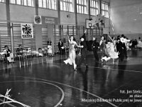 1993-77  29-30 maja 1993 r.  Jawor, Plac Bankowy 1, Szkoła Podstawowa nr 2 w Jaworze  Jaworski Klub Taneczny Roman. Impresje taneczne