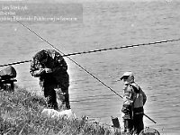 2002-04  2002 r.  Jawor, ul. Myśliborska. Zbiornik wodny przy Ośrodku Wypoczynkowym Jawornik  Zawody wędkarskie     Otwarcie sezonu 2002
