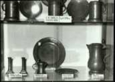 Cyna - przegląd zbiorów rzemiosła artystycznego Muzeum Okręgowego w Jeleniej Górze [Dokument ikonograficzny]