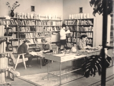 Miejska Biblioteka Publiczna w Jaworze w latach 70., zdjęcie 1