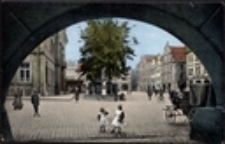 Hirschberg i. Schl. Blick auf den Marktplatz. [Dokument ikonograficzny]