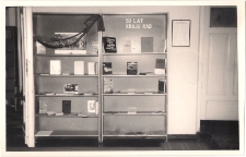 Wystawa z okazji 50-lecia ZSRR w bibliotece w Jaworze 1967 r., zdjęcie 1