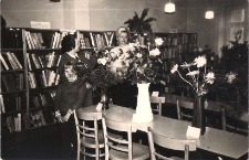 Wystawa kwiatów z okazji 22 Lipca 1974 r. w BPMiG Bolków, zdjęcie 3