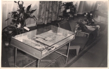 Wystawa pamiątek z pierwszych lat powojennych w MBP w Jaworze 12.02.1977 r., zdjęcie 4