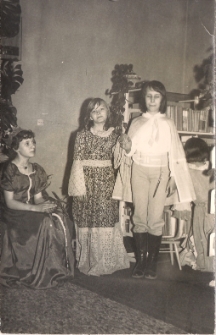 "Biały wrzos"- legenda mazurska - w wykonaniu czytelników Oddziału Dziecięcego MBP w Jaworze 1978 r., zdjęcie 4