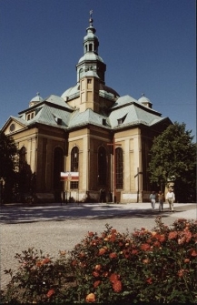 Jelenia Góra - kościół p.w. Podwyższenia Krzyża Świętego [Dokument ikonograficzny]