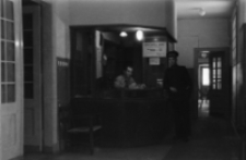 [Szklarska Poręba : hotel "Orbis"- recepcja] (fot. 2) [Dokument ikonograficzny]