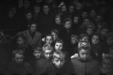 [Piechowice : "Dziadek Mróz" w Domu Kultury] (fot. 3) [Dokument ikonograficzny]