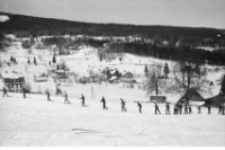 [Szklarska Poręba : narciarze] (fot. 6) [Dokument ikonograficzny]