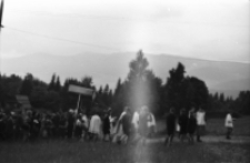 [Szklarska Poręba - procesja w święto Bożego Ciała] (fot. 9) [Dokument ikonograficzny]