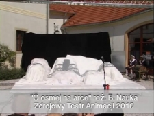 O ósmej na arce [fragmenty spektaklu] [Film]