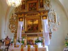 Ołtarz przed odsłonięciem rzeźb - Kościół p.w. św. Jana Chrzciciela w Mysłowie 2 [Dokument ikonograficzny]