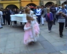 14. Międzynarodowy Festiwal Teatr&oacute;w Ulicznych III [Film]