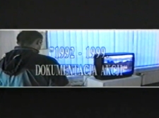 Wernisaż wystawy Tomasza Domańskiego. Dokumentacja akcji 1992-1999 [Film]