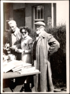 Kiermasz książki [Dokument ikonograficzny]