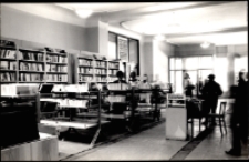 Księgarnia Dom Książki (fot. 3) [Dokument ikonograficzny]