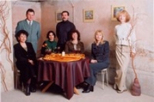 Fotografia Marka Długosza z otwarcia wystawy promującej wydanie książki &bdquo;Miejsca, kt&oacute;re są&rdquo;, w Obornickim Ośrodku Kultury, 13.12.2002 r. [fot. 6] [Dokument ikonograficzny]